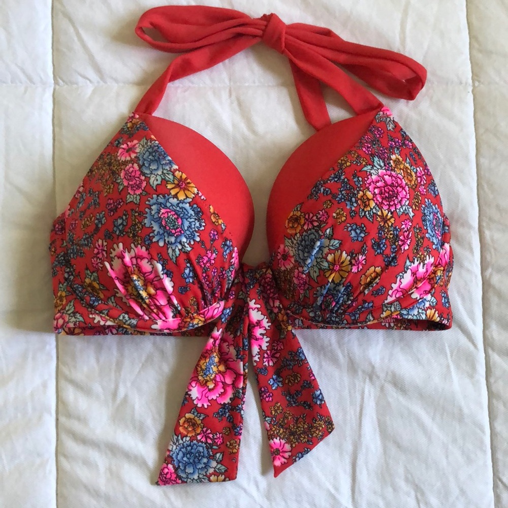 SHADE & SHORE Bikini Top 34D EUC